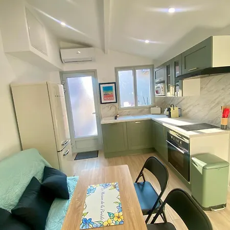 בית נופש Et Centre A Pied, La Maison De La Pinede Est Climatisee Avec Menage, Draps Et Serviettes Inclus